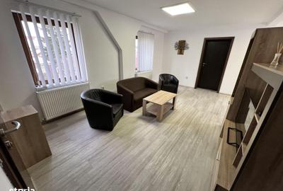 Apartament cu 4 camere decomandat în Turnișor - 10