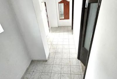 Spațiu comercial, de 50 mp, în Central - 5
