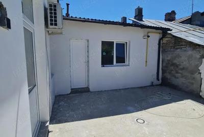 Vanzare casa regim parter, in Galati, langa Spitalul CFR, sup. teren 170mp - 3