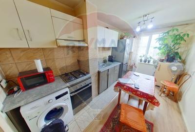 Apartament cu 4 camere, mobilat în Est - 6