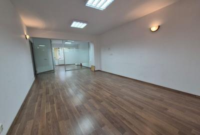 Apartament cu 5 camere decomandat în 1 Mai - 8
