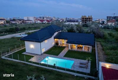 Casă cu 4 camere cu Piscina în Central - 14