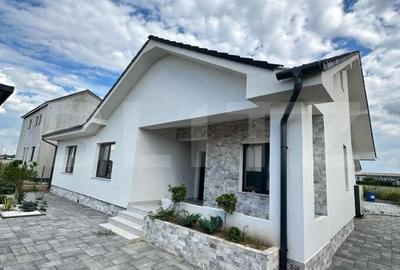 Casa cu 4 dormitoare, 4 bai si 2 bucatarii, terasa si beci  de vanzare in Oradea - 1