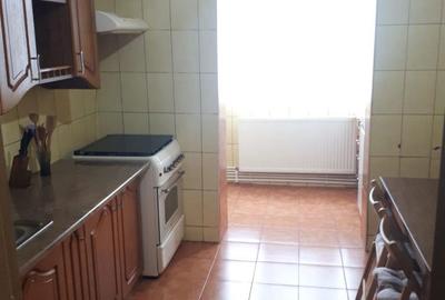 Apartament cu 2 camere în Micro 20 - 3