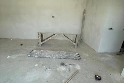 Apartament cu 2 camere decomandat în Bragadiru