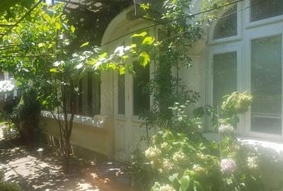 Casă cu 1 camere cu Teren 220 Mp în Central - 3