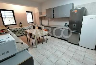 Pensiune 13 camere 16 bai sauna piscina si teren 1565 mp Cisnadioara - 23