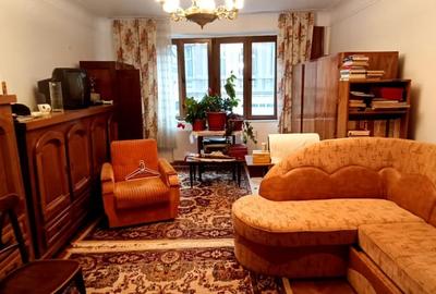 Apartament cu pod mansardabil in casa ingrijita - Piata Sfatului , Republicii - 5