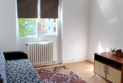 Vand Apartament cu 3 camere in Hunedoara Vand Apartament cu 3 camere in Hunedoara - 1