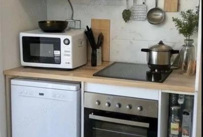 Garsonieră decomandată în Central - 2