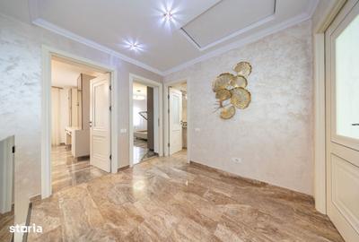 Casă cu 4 camere decomandat în Noua - 4