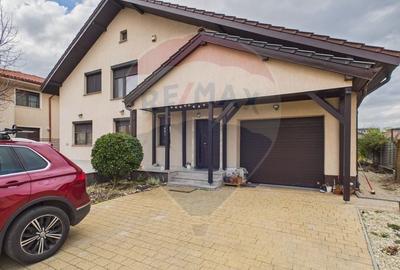 Casă cu 5 camere cu Teren 500 Mp în Central - 13