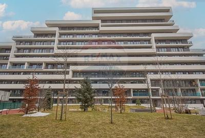 Apartament cu 3 camere semidecomandat, mobilat în Tractorul - 28