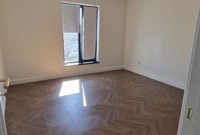 Casă cu 5 camere cu Teren 400 Mp în Central - 7