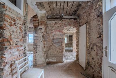 Casa individuala str. Pajistei de renovat | Comision 0% - 21