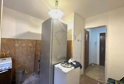 Garsonieră decomandată, etaj intermediar, Buziașului - 2
