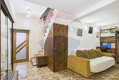 Vila cu 6 camere de vanzare in zona Vitan Mall - 3