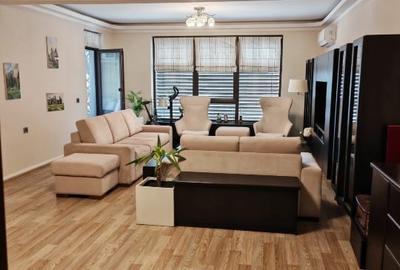 VAND APARTAMENT 3 CAMERE-COMPLET MOBILAT- ISARAN- BRASOV - 1