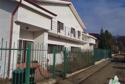 Vila de inchirat , P+1 , curte indivduala 250 mp, Snagov, rezidential sau office