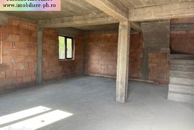 Casă cu 4 camere cu Canalizare în Lipănești - 3