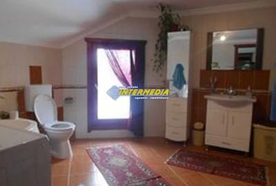 Casă individuală cu 4 camere cu Canalizare în Cetate - 6