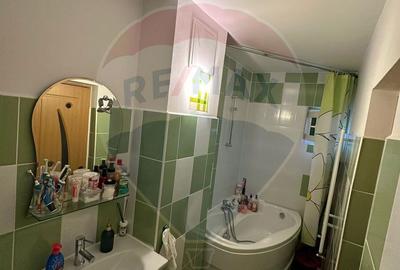 Apartament cu 2 camere decomandat, mobilat în Lăpuș Argeș