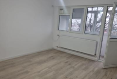 Direct proprietar – vând apartament 2 camere, 48 m², Str. Alunișului nr. 180, Se - 3