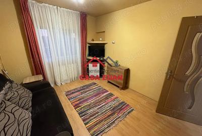 Garsoniera in Campina--1000 lei - 3