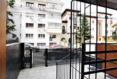 Birou, de 310 mp, în Clucerului - 11