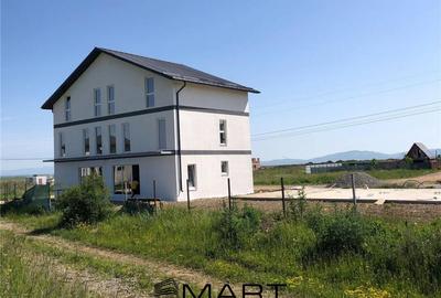 Duplex cu 4 camere cu Teren 300 Mp în Tărlungeni - 2