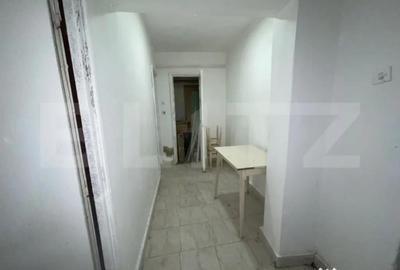 Garsonieră decomandată în Central - 1