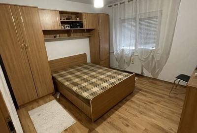 Apartament cu 3 camere decomandat în Ghencea