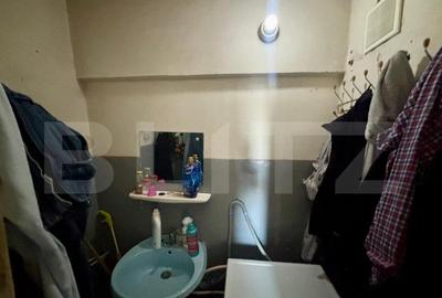 Apartament cu 3 camere decomandat în George Enescu