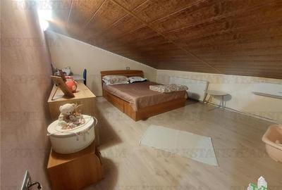 Casă cu 6 camere cu Teren 247 Mp în Năvodari - 2