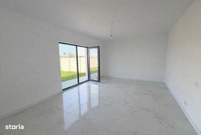 Casă cu 4 camere cu Teren 400 Mp în Clinceni - 4