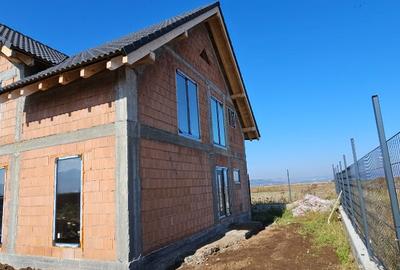 Vand casa la rosu, intabulata cu AC pana in 9/2027 - 7