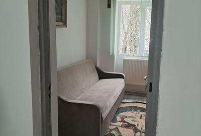 Apartament cu 3 camere decomandat în Central - 3