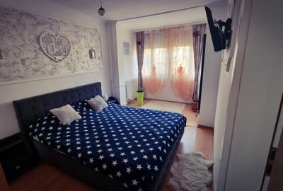 Apartament cu 3 camere semidecomandat în Rogerius - 1