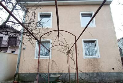 Casă cu 6 camere decomandat cu Teren 445 Mp în Bujac - 14