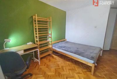 Apartament cu 3 camere decomandat în Olimpia-Stadion - 1