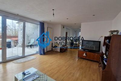 Casă individuală cu 4 camere în Ultracentral