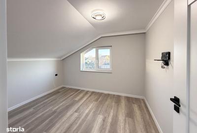 Casă cu 4 camere cu Teren 320 Mp în Sântion - 8