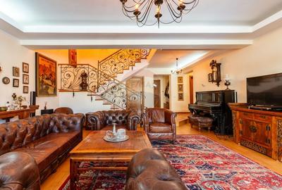 Casa / Vila in Corbeanca, pe strada Laguna Albastra, langa lac - 3