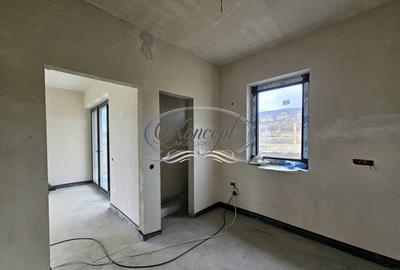 Casă individuală cu 4 camere cu Canalizare în Chinteni - 9