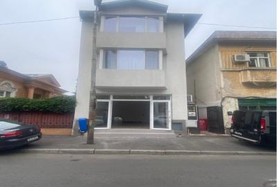 Spatiu comercial de inchiriat pe Strada Vasile Lascar 126, sector 2