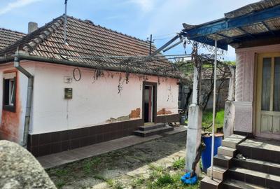 Casă cu 4 camere în Central - 8