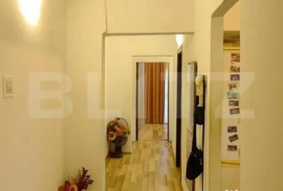Apartament cu 4 camere decomandat, mobilat în Tractorul - 5