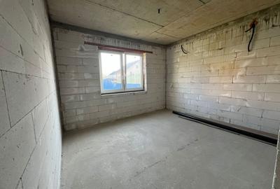 Casă cu 4 camere în Cristian - 6