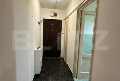 Apartament cu 3 camere semidecomandat în Rovine - 7