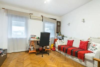 Apartament cu 3 camere semidecomandat în Romană - 12